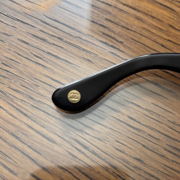 Chanel Black/Purple Sunglasses - Picture 5 of 8